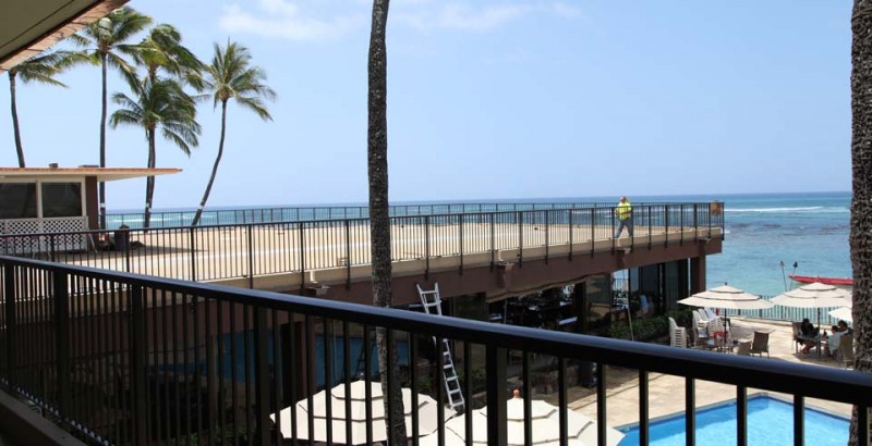 Why Hiring Railing Installation Services in Honolulu is Essential