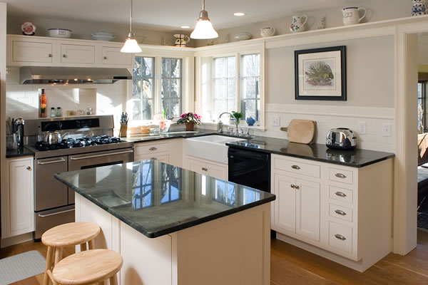 Top Reasons That You Need a Custom-Made Kitchen in Your Home