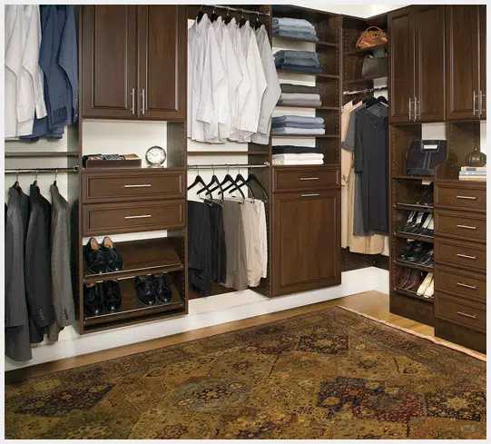 Speak to Talented Closet Builders Near Las Vegas to Get Assistance